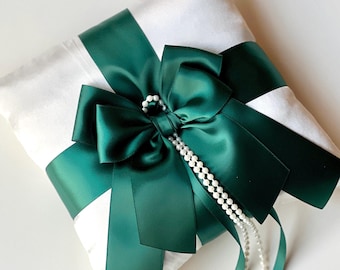 Coussin pour porte-alliances vert chasseur, perle vert foncé, coussin pour alliances, coussin pour alliances Ringkissen, coussin pour garçon, coussin vert
