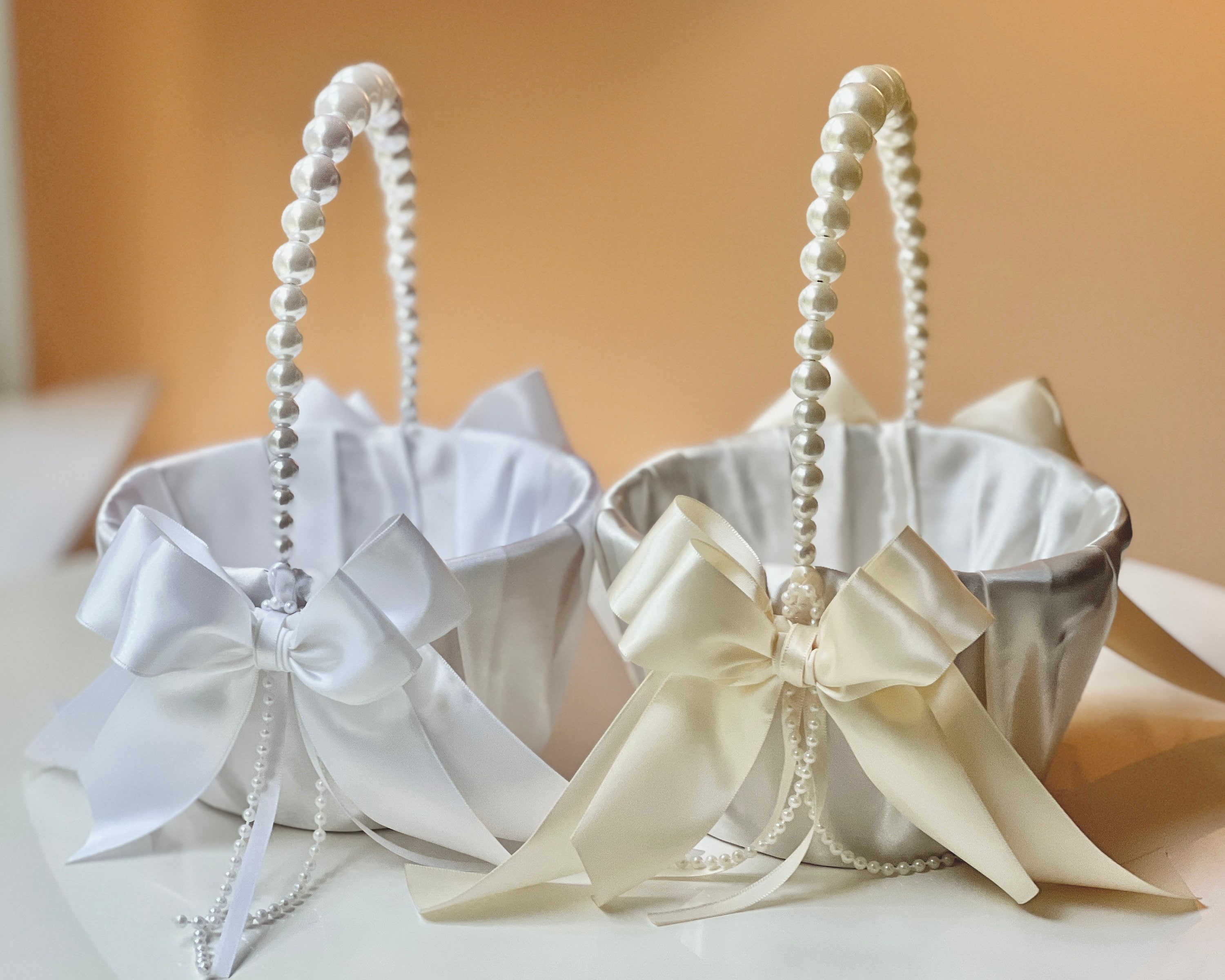 Cuscino Per Fedi Nuziali In Avorio - 15x15 Cm, Con Fiocco E Perla, Per Cerimonie - Foto 13