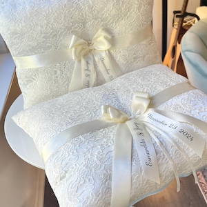 Almohadas para arrodillarse en color marfil Dos almohadas para iglesia Almohadas para arrodillarse personalizadas para bodas Almohadas grandes de color marfil Almohadas de oración con encaje