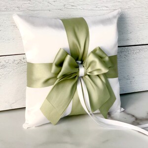 Pastel Green Flower Girl Basket, Green Wedding Basket, Sage Green Basket Pillow Set, Green Flower Basket 1 Pillow Only