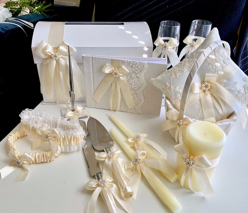 Ivory Cake Serving set, Ivory Cake Server Set, Beige Wedding Cake Cutting Set, Wedding cake knife and Server, Ivory Wedding knife set image 3