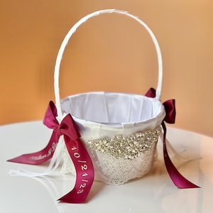Bloemenmeisjesmand bordeauxrode mand gepersonaliseerde aangepaste bruiloftsmand bloemenmeisje cadeau kant bruiloftsmand voor bruiloft bloemenmand rood