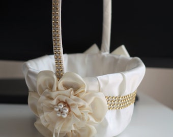 Ivory flower girl basket \ Ivory gold wedding basket \ gold wedding ceremony basket \ ivory petals basket \ Ivory Gold pillow basket set