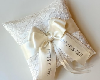 Custom Ring Bearer Pillow Ivory Wedding Pillow Lace Ring Boy Pillow Ringkissen Pillow for Wedding Decor Ring Cushion Wedding Ring Pillow