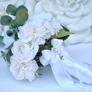 White Bride Bouquet, White Wedding Bouquet, Wedding Bouquets, Bridesmaid Bouquets, White Bouquets Bridal Bouquets Artificial flowers bouquet