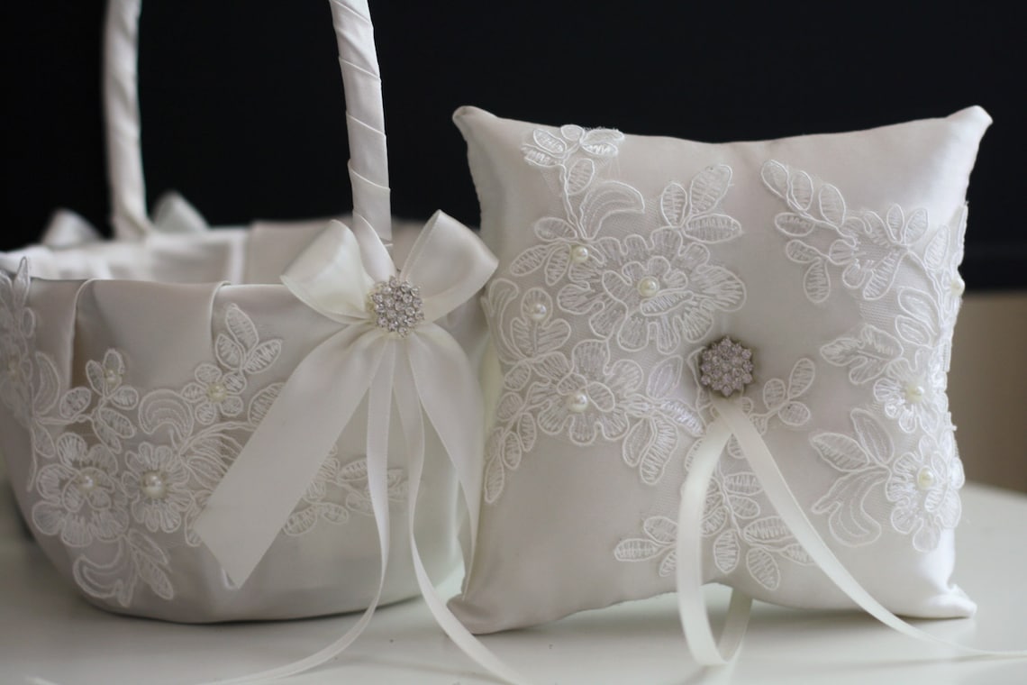 Off white Ring Bearer Pillow Flower Girl Basket Lace Etsy