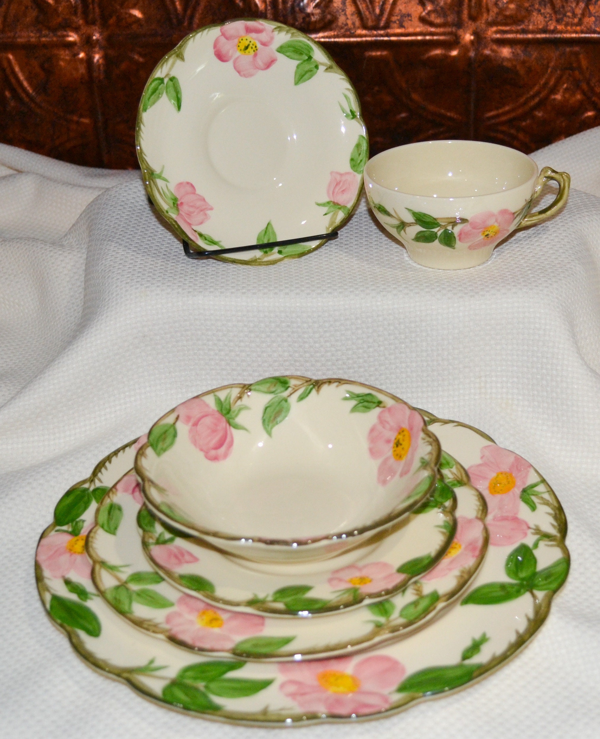 Franciscan Desert Rose Dinnerware Set: 36-piece Hand-painted USA