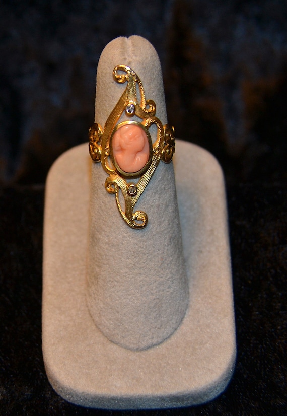 Art Nouveau 14 Kt. Gold Coral Cameo Ring, Vintage 