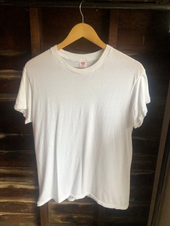 vintage hanes white - Gem