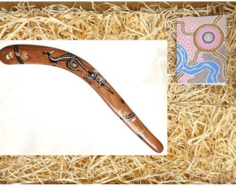 Unieke traditionele handgeschilderde gehaakte jachtboemerang - zwart lelhout - slechts één. BF2