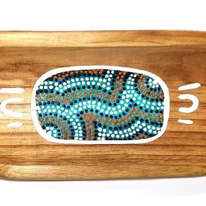 Australisk aboriginsk Coolamon | 100 % autentisk tillverkad i Australien | Traditionell design