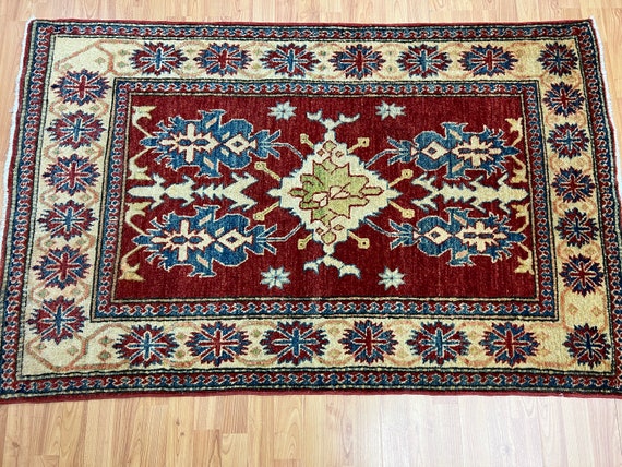 3'3" x 5'5" Pakistani Kazak Oriental Rug - Hand Made - 100% Wool - Veg Dye