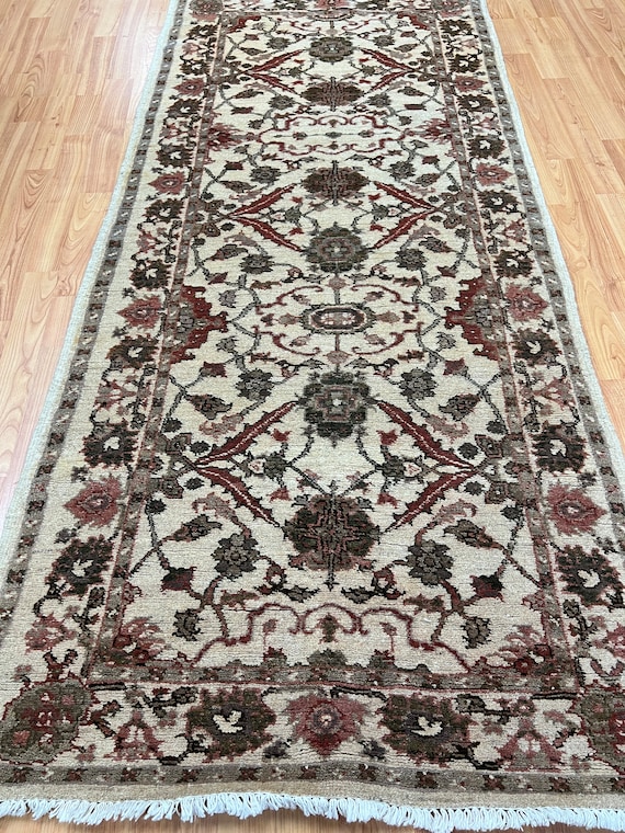 2'9" x 6' New Pakistani Peshawar Floor Runner Oriental Rug - Hand Made - Vegetable Dye - 100% Wool