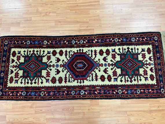 2'5" x 6'2" Azerbaijani Floor Runner Oriental Rug - Hand Made - 100% Wool