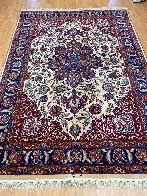 6'5" x 9' Turkish Oriental Rug - 1960s - 100% Wool - Hand Made