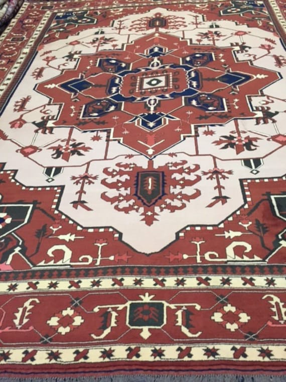 8'8" x 11'3" Pakistani Heriz Design Oriental Rug - Hand Made - Very Fine - 100% Wool