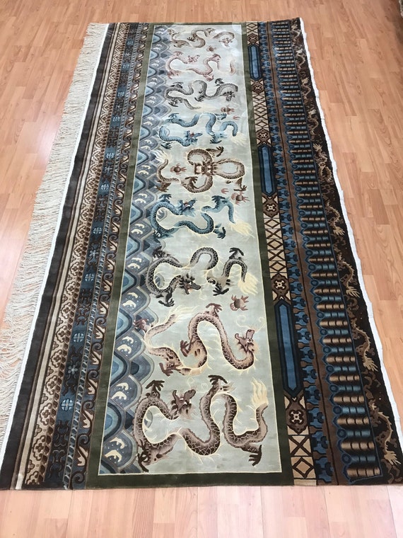 4' x 9' Chinese Dragon Design Hanging Oriental Rug - Hand Made - 100% Silk