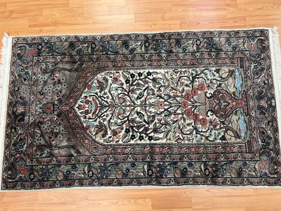 3'1" x 5'4" New Pakistani Garden Design Oriental Rug - Hand Made - 100% Wool