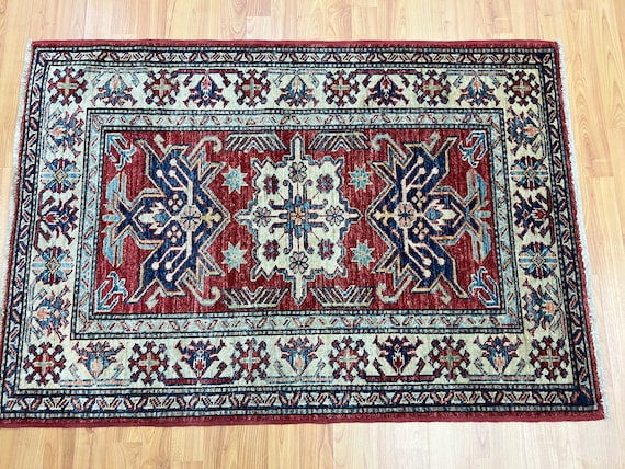 2'8" x 4' Pakistani Kazak Oriental Rug - Hand Made - 100% Wool - Veg Dye