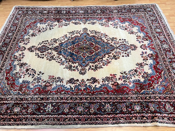 8' x 10' Traditional Turkish Oriental Rug - 1990s - Hand Made - 100% Wool