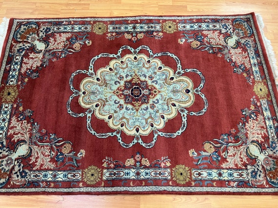 4' x 6' Indian Open Field Desig Oriental Rug - Full Pile - Hand Made - 100% Wool