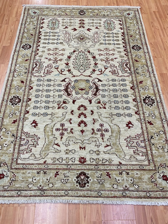 4' x 6' Pakistani Peshawar Oriental Rug - Hand Made - 100% Wool - Veg Dye