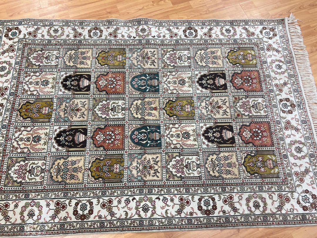 Panel Design Rug 4' X 6' New Turkish Panel Design Oriental Rug - Hand Made - 100% Silk ...