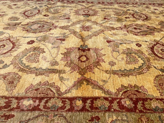 11' x 14'8" Pakistani Peshawar Oriental Rug - Hand Made - 100% Wool - Veg Dye