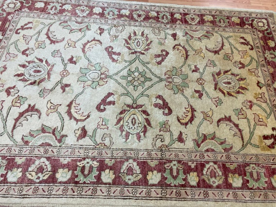 4' x 6' Pakistani Peshawar Oriental Rug - Hand Made - 100% Wool - Vegetable Dye