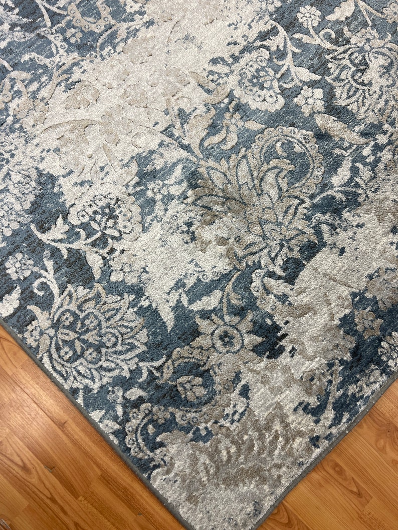 Walk On Rug 7'10