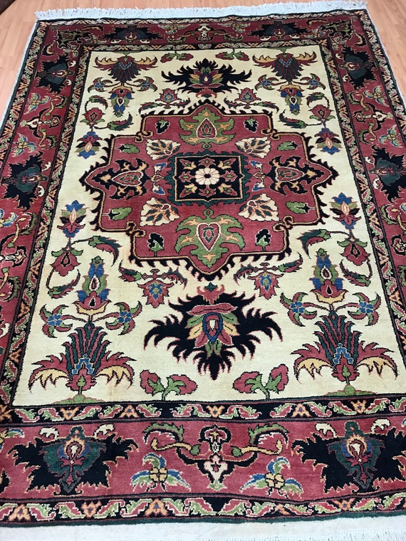 5'7" x 7'5" Afghan Karghai Oriental Rug - Vegetable Dye - Hand Made - 100% Wool