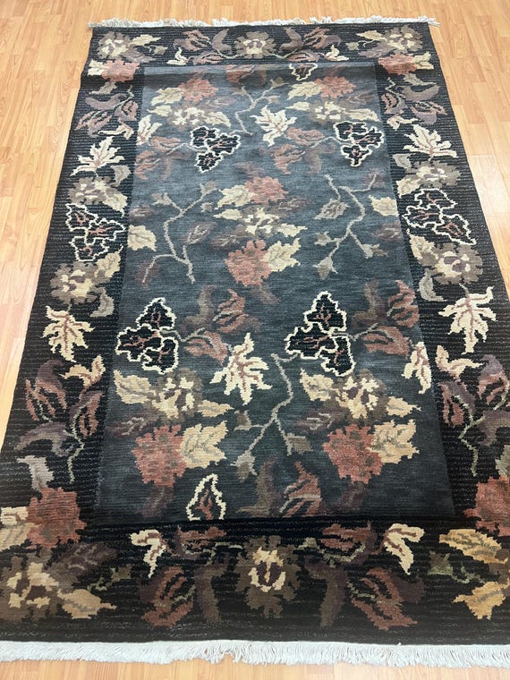 5' x 8' Indian Nepal Oriental Rug - Dark Gray - Hand Made - 100% Wool