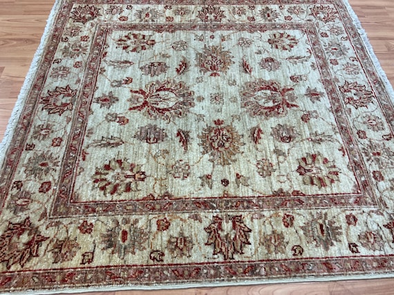 3’2" x 3’5" New Pakistani Peshawar Oriental Rug - Hand Made - 100% Wool - Veg Dye