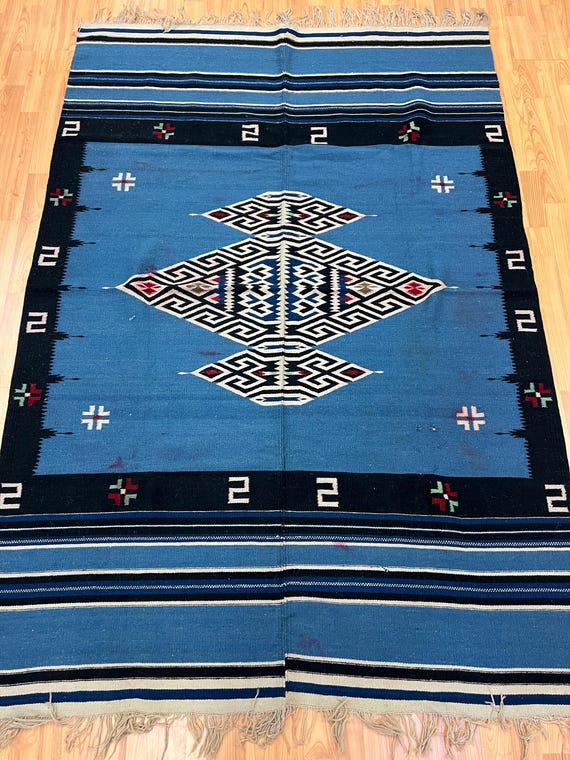 4'7" x 6'10" Native American Navajo Oriental Rug - Flat Weave - Hand Made