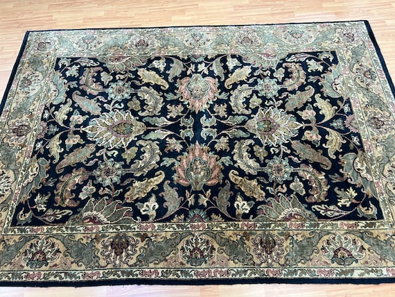 6'1" x 8'9" Indian Agra Oriental Rug - Hand Made - 100% Wool