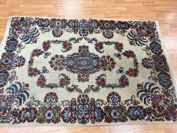 4' x 6' Indian Floral Design Oriental Rug - 1950s - Full Pile - Hand Made - 100% Wool