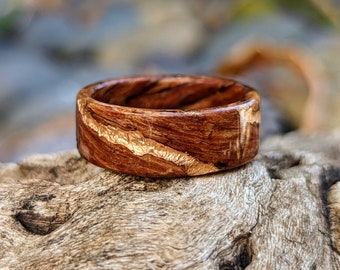 Douglas Fir Spiral Grain Wood Ring with Rose Gold Veins. Reclaimed 100 year old. Handmade, Custom, Grown Rings.