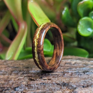 Ancient Kauri Spiral Grain Wood Ring With Central 24K Gold Vein ...
