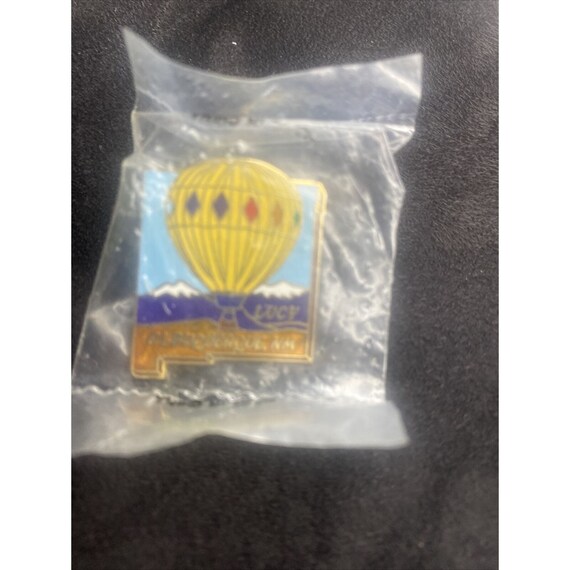 9 Hot Air Balloon Pins 1993 - 1998 Vintage 1990s … - image 3