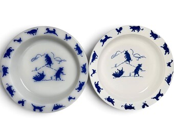 2 VTG Hazel Atlas 1940s Three Little Pigs Child Soup Bowls White & Milk Glass