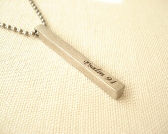 Collar de barra de acero inoxidable cepillado vertical personalizado, cualquier versículo de la Biblia, cita, cualquier palabra de hasta 24 caracteres