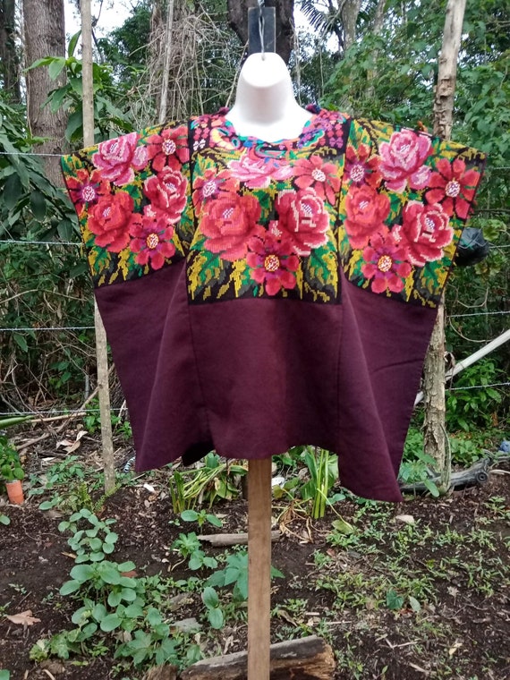 Vintage mayan Guatemalan Huipil Handmade Hand Woven Hand Embroidered Hippie Boho Festival Poncho Kaftan Caftan