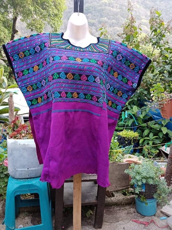 Vintage Guatemalan Huipil Todos Santos handmade hand woven hand embroidered hippie boho poncho Kaftan Caftan festival cotton ethnic cotton