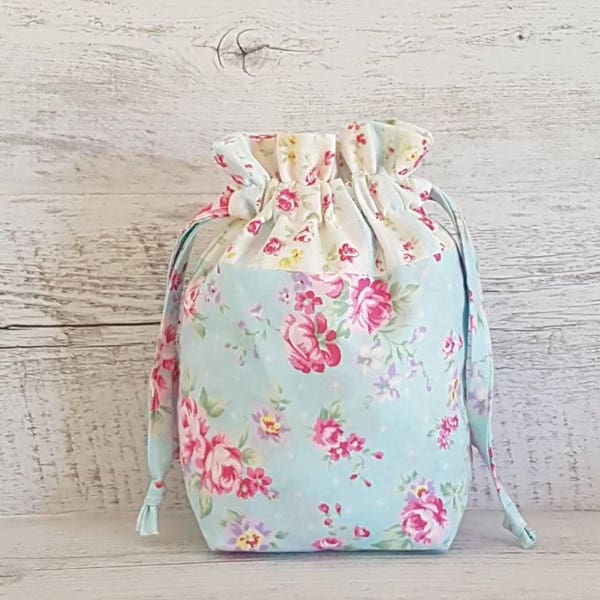 Small Project Bag, Project Bag, Mothers Day Gift Bag, Gift Bag, Small Gift Bag, Jewellery Travel Bag, Cosmetic Pouch, Bridesmaid Gift.