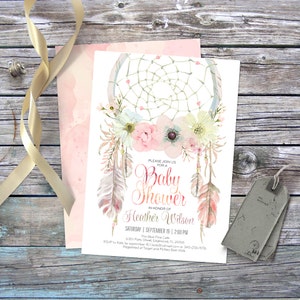 Dromenvanger boho baby shower uitnodiging. Digitaal. Tribale uitnodigingen, veren, boho, pastel dreamcatcher aquarel, babymeisje. 002CMP