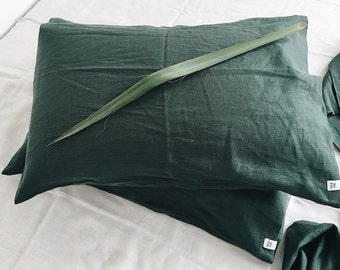 Linen pillowcases. Emerald, dark green, green. A pair of two