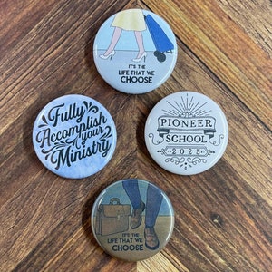 JW Pioneer School 2025 Mini Gift Set - 3 Button Pins or Magnets