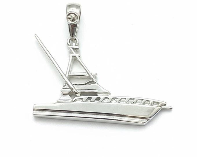 Hatteras 1995 Sport Yacht Pendant – Nautical Collector Piece