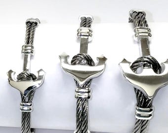 Anchor Bracelet (Medium)