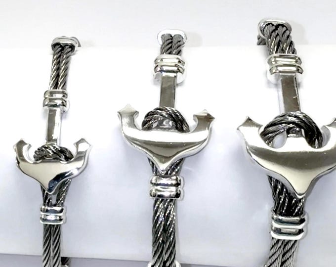 Anchor Bracelet (Medium)